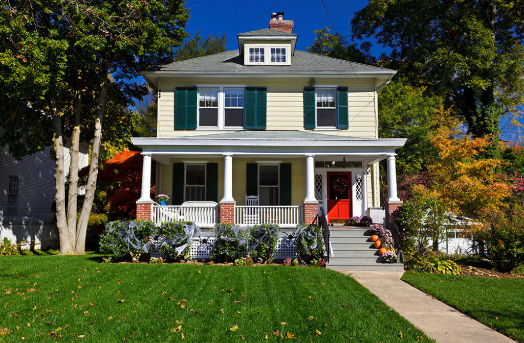Benefits of Fall Tree Pruning